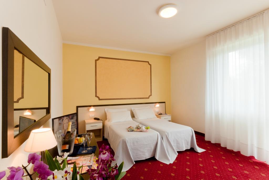 Hotel Columbia Terme Abano Terme Luaran gambar